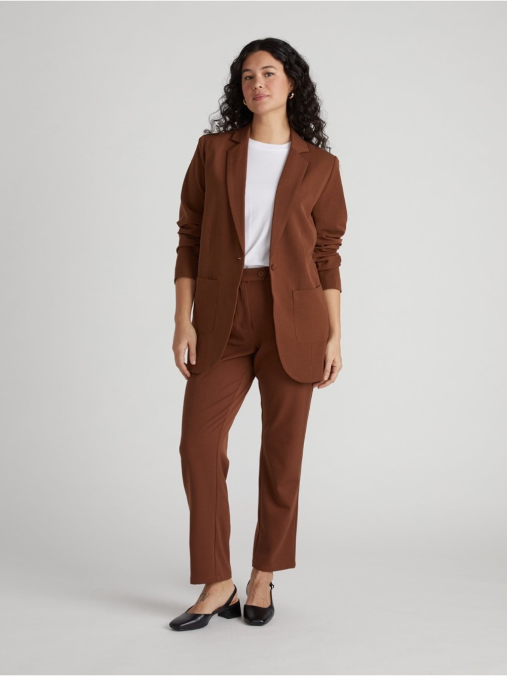 Universal Standard All Day Classic Blazer - Picture 12 of 13